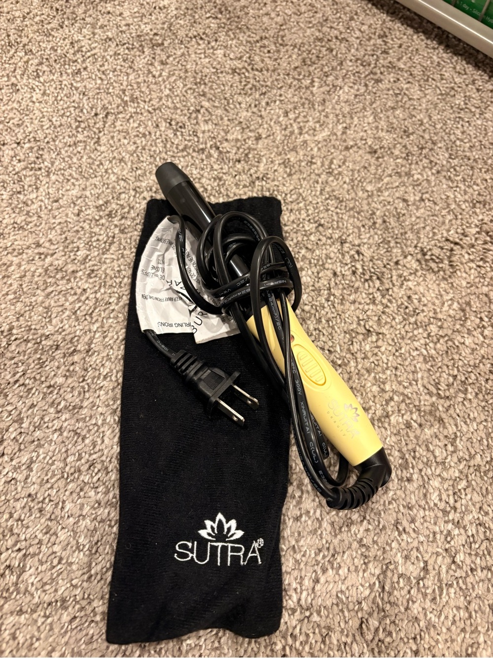 Travel size! Sutra Yellow Mini Curling Wand and straightener